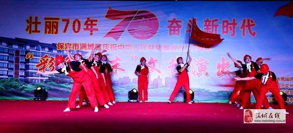 超级坦克消灭僵尸